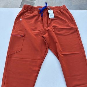 FIGS scrub bottoms. Color AUBURN. Style ZAMORA high waist.